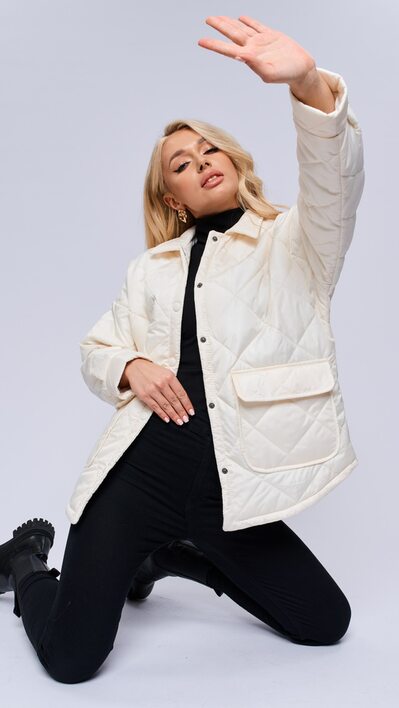 Куртка демисезонная женская кароткая станет прекрасным дополнением базовог арт.485592