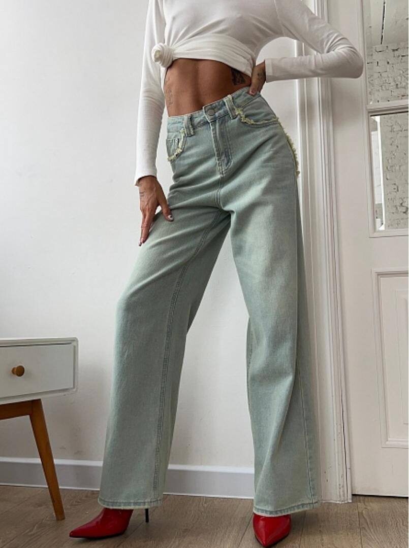Брюки, качество — lux denim 
ткань — zara jeans 
производство — turkey 
размеры:  25–26–27–28
                          2.    2.    1.   1
в упаковке — 6 штук
длина — 110 см 
цвет — варка арт.490683