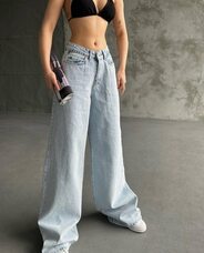 Брюки, крутые джинсы baggy 
качество — lux denim 
ткань — zara jeans 
производство — turkey 
размеры:  25–26–27–28
                          2.   2.    1.    1.   
в упаковке — 6 штук
длина — 112 см арт.490691