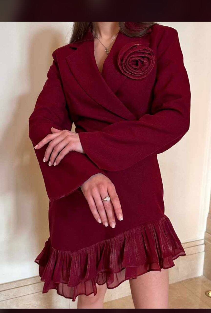 Костюмы, двойка 
пиджак оверсайз юбка 
роза съемная на булавке 
шифон дубайский 
ткань милана арт.490725
