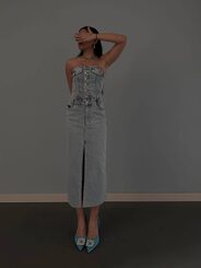 Платья, джинсовые платья 
размеры : хс с м л 
турция 
ткань хорошо тянется 
посадка супер арт.490746